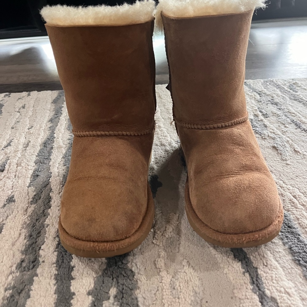 UGG Kids Boots in Brown with Cream Lining